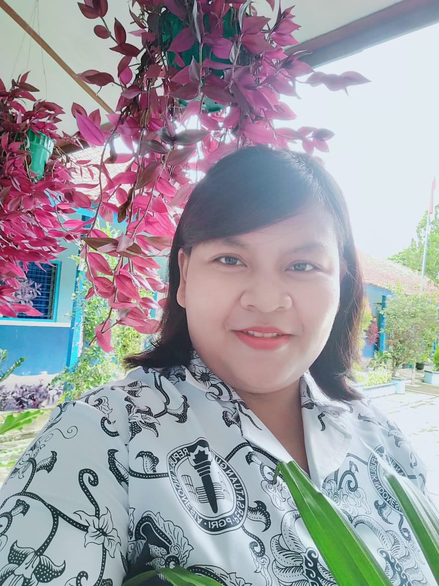 Maria Sulisnawati,S.Pd.