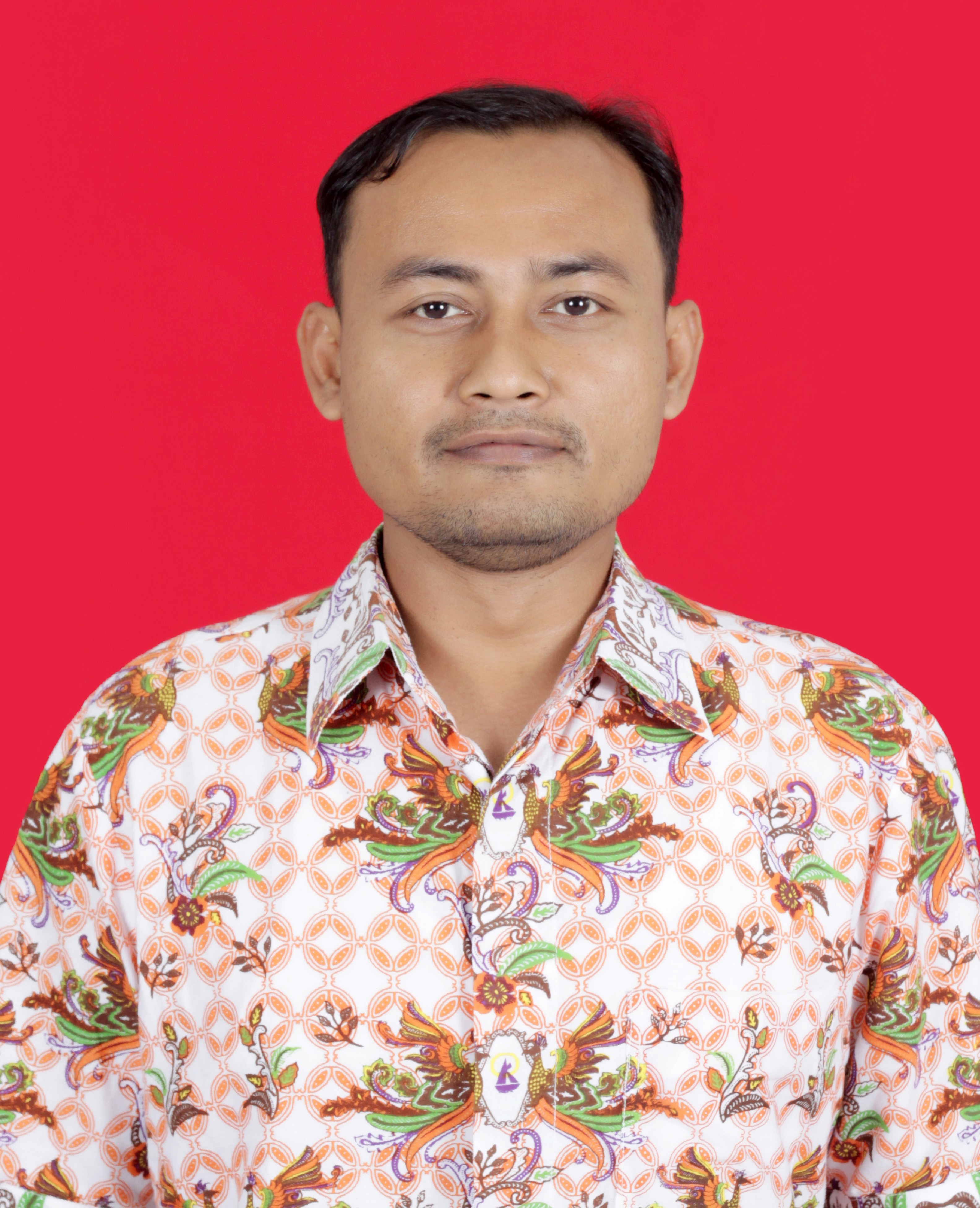 Hengki Parahate, SE