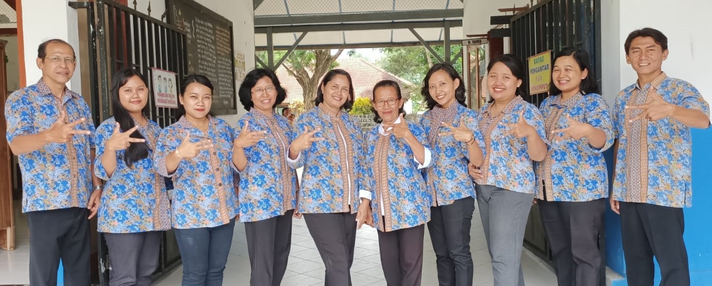 Pendidik TK Bina Ari dan SD Kanisius Wanurejo