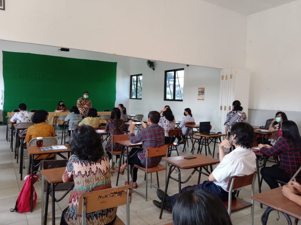 Pembinaan oleh Kepala Perwakilan Yayasan Mardi Yuana Bogor