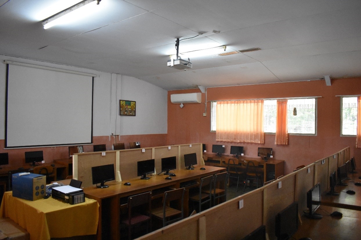 Laboratorium Komputer SMA Mardi Yuana Bogor