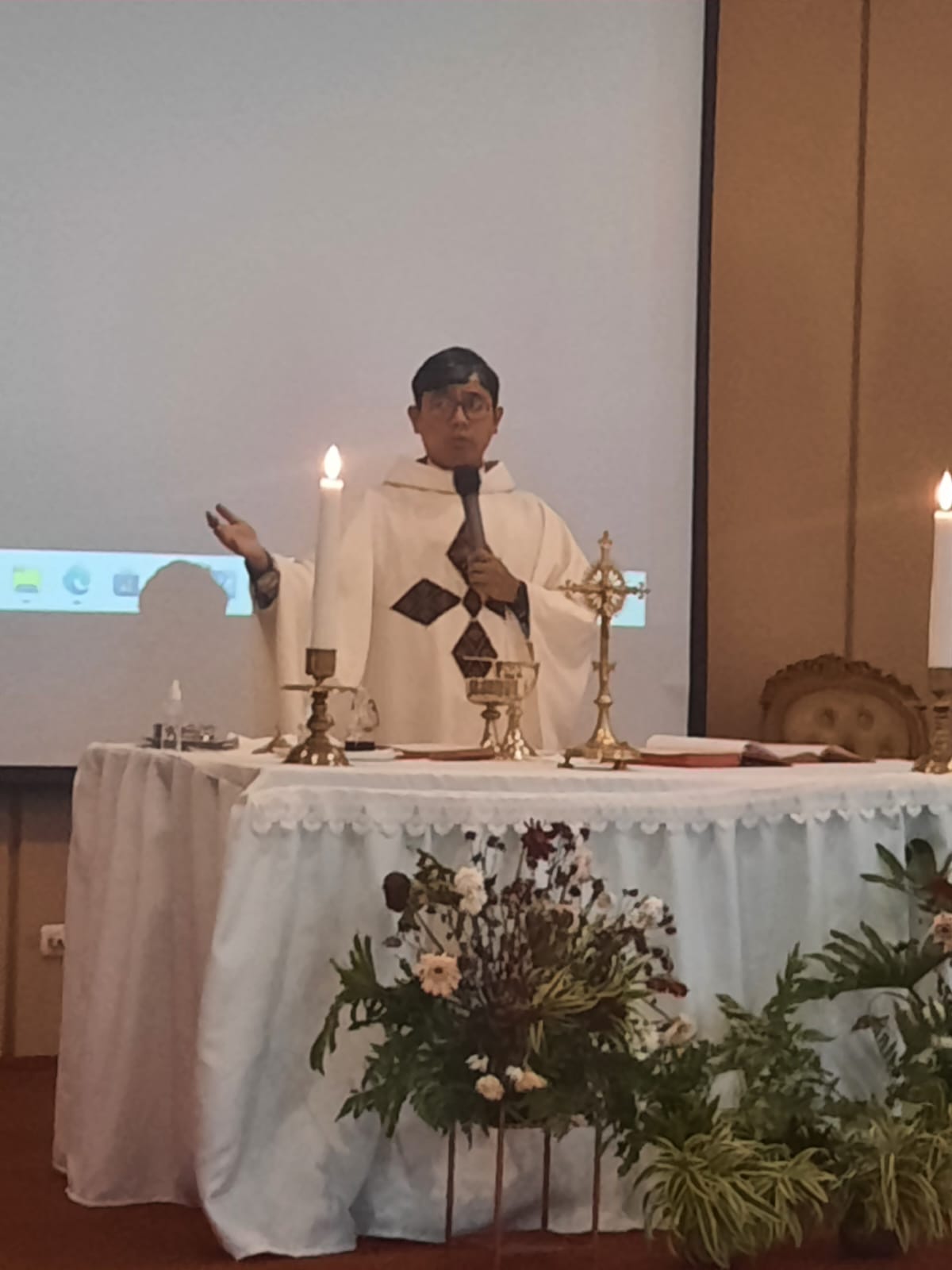 Misa Paskah SMA Mardi Yuana 2024