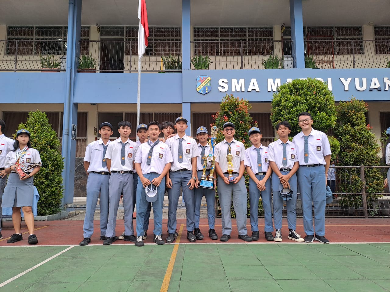 Penghargaan Lomba Basket SMA Mardi Yuana Bogor