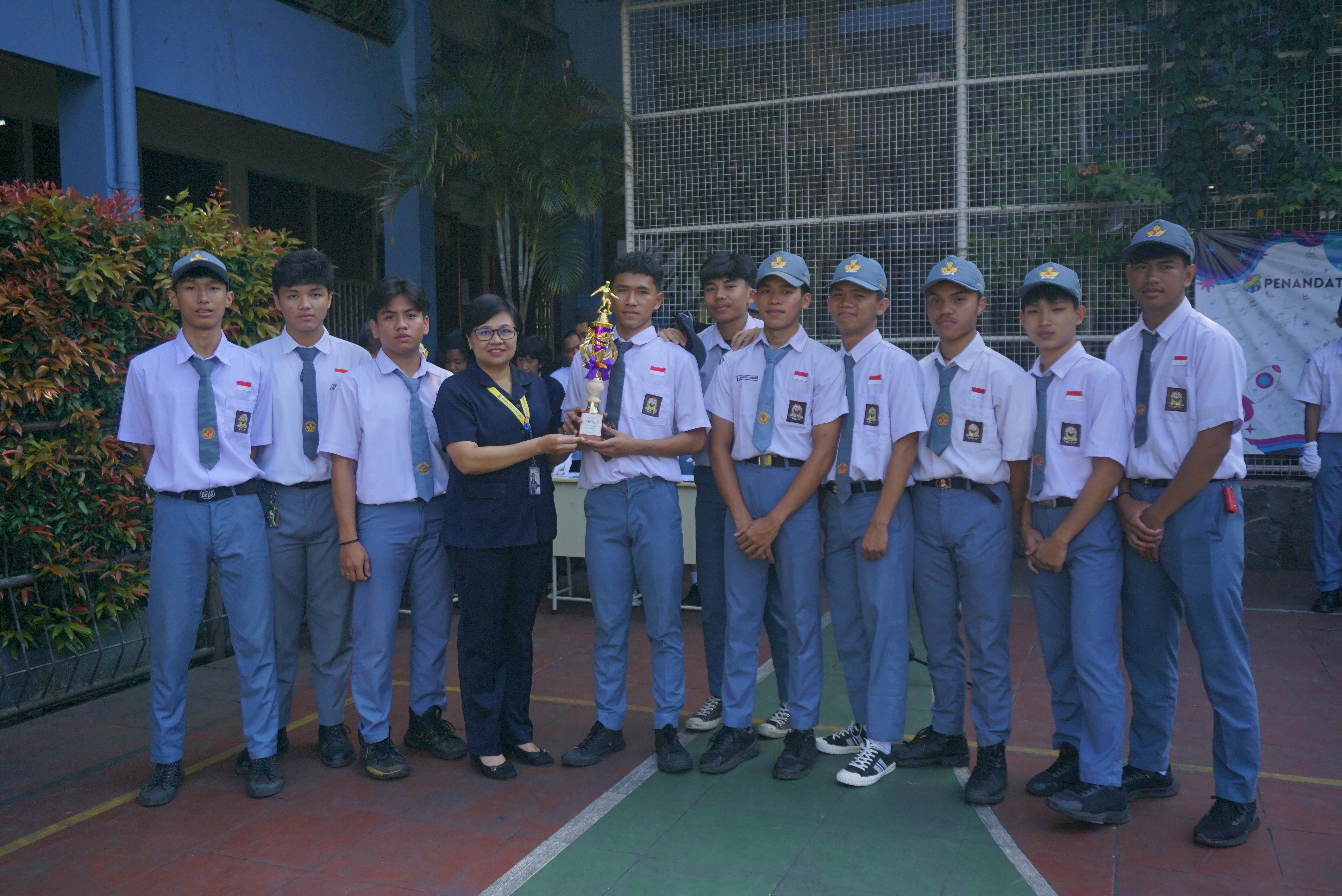 Penghargaan kepada siswa dan siswi