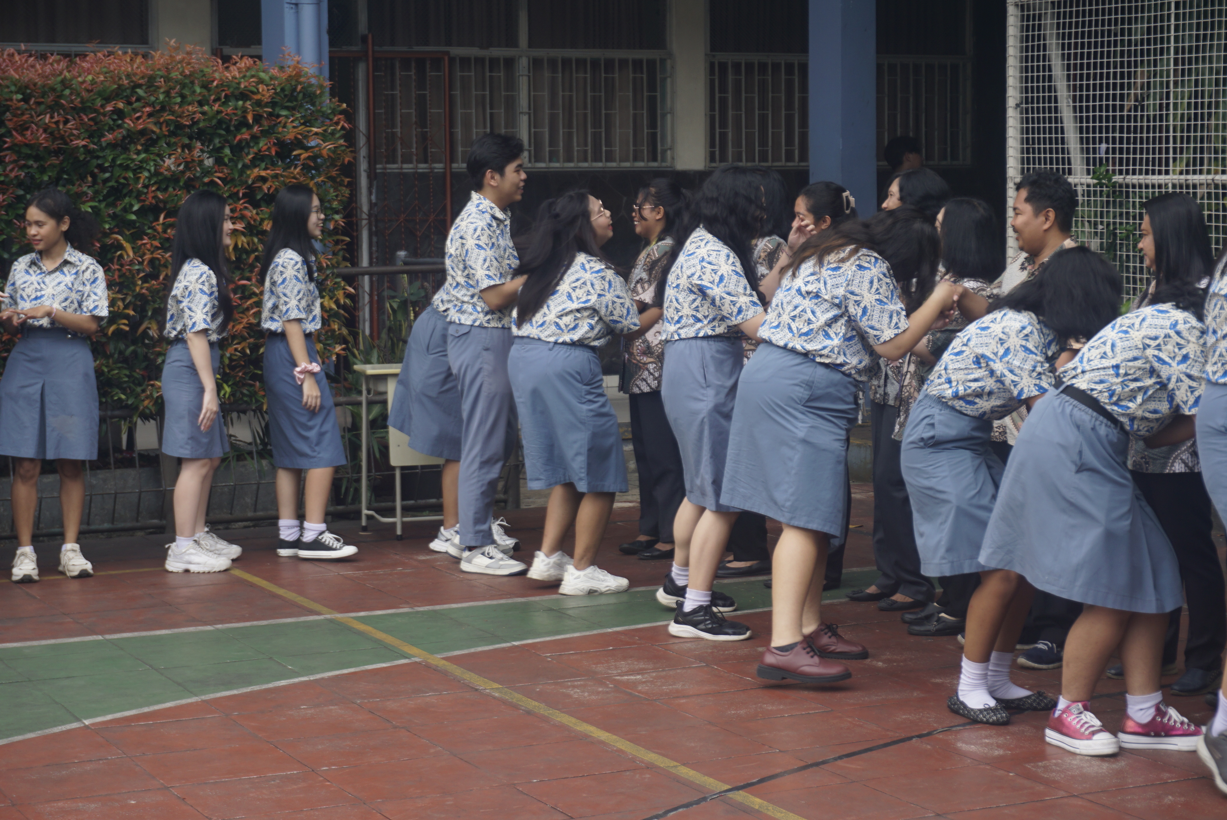 Pelepasan Kelas 12