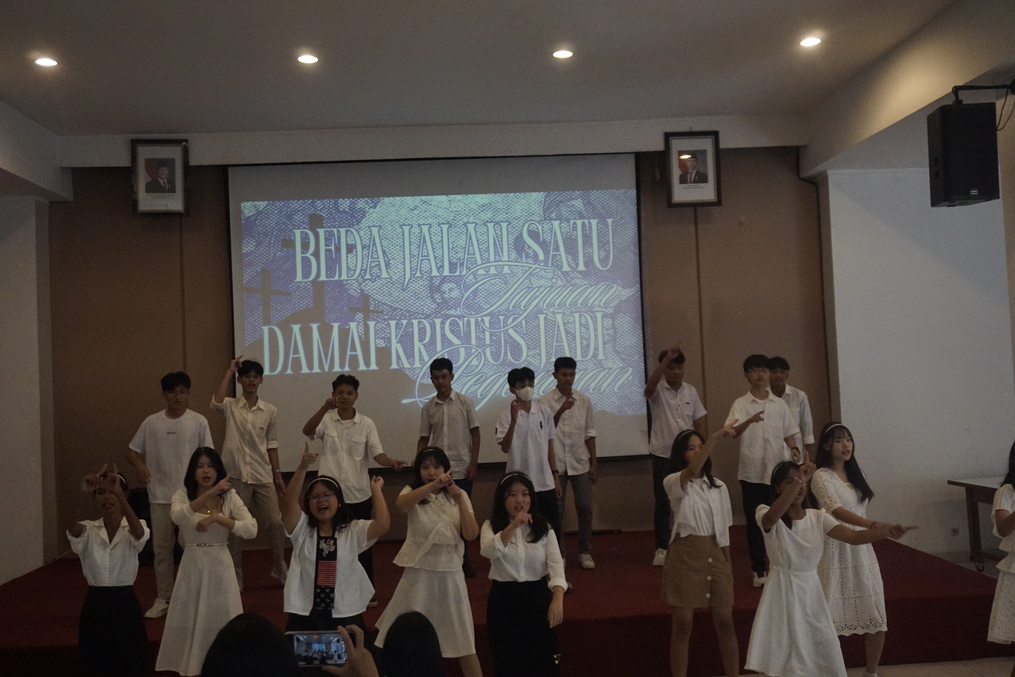 Paskah Siswa dan siswi 2025