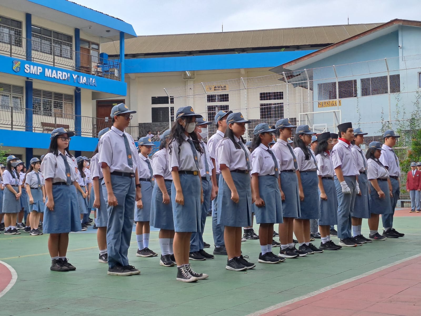 Upacara Serah Terima Jabatan OSIS MPK Tahun Pelajaran 2024 / 2025 SMA Mardi Yuana Bogor