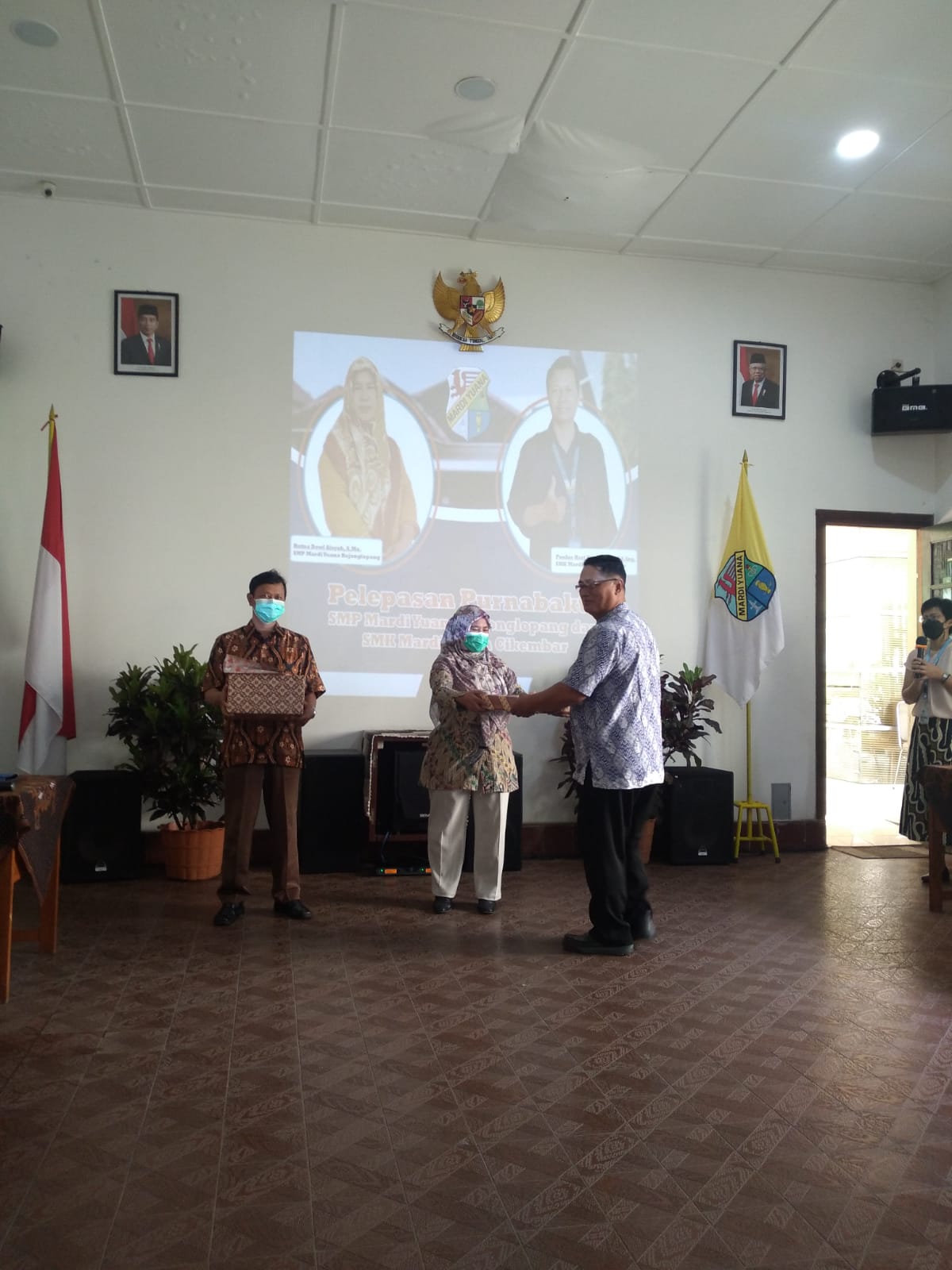 pelepasan purna bakti