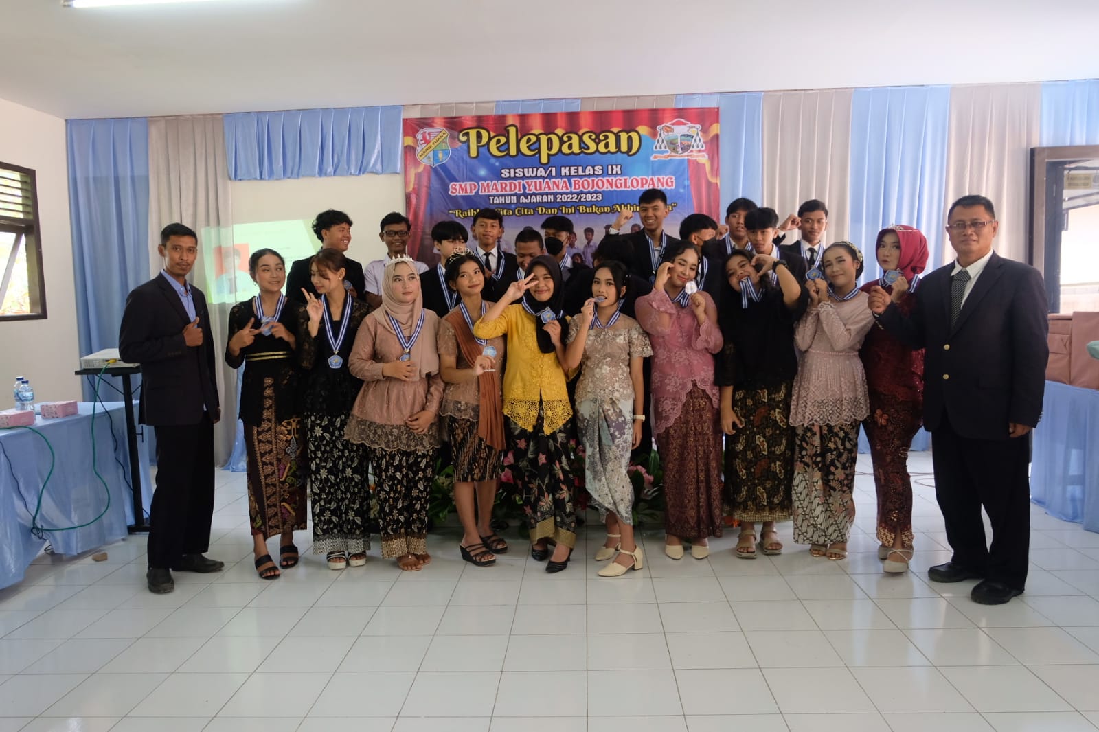 Pelepasan Kelas 9