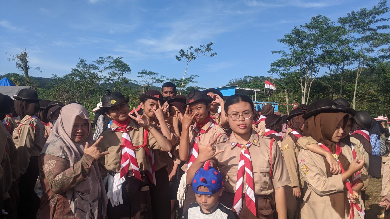 HUT RI