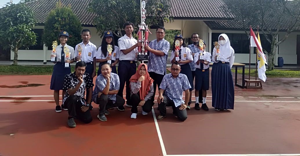 SMAN CUP