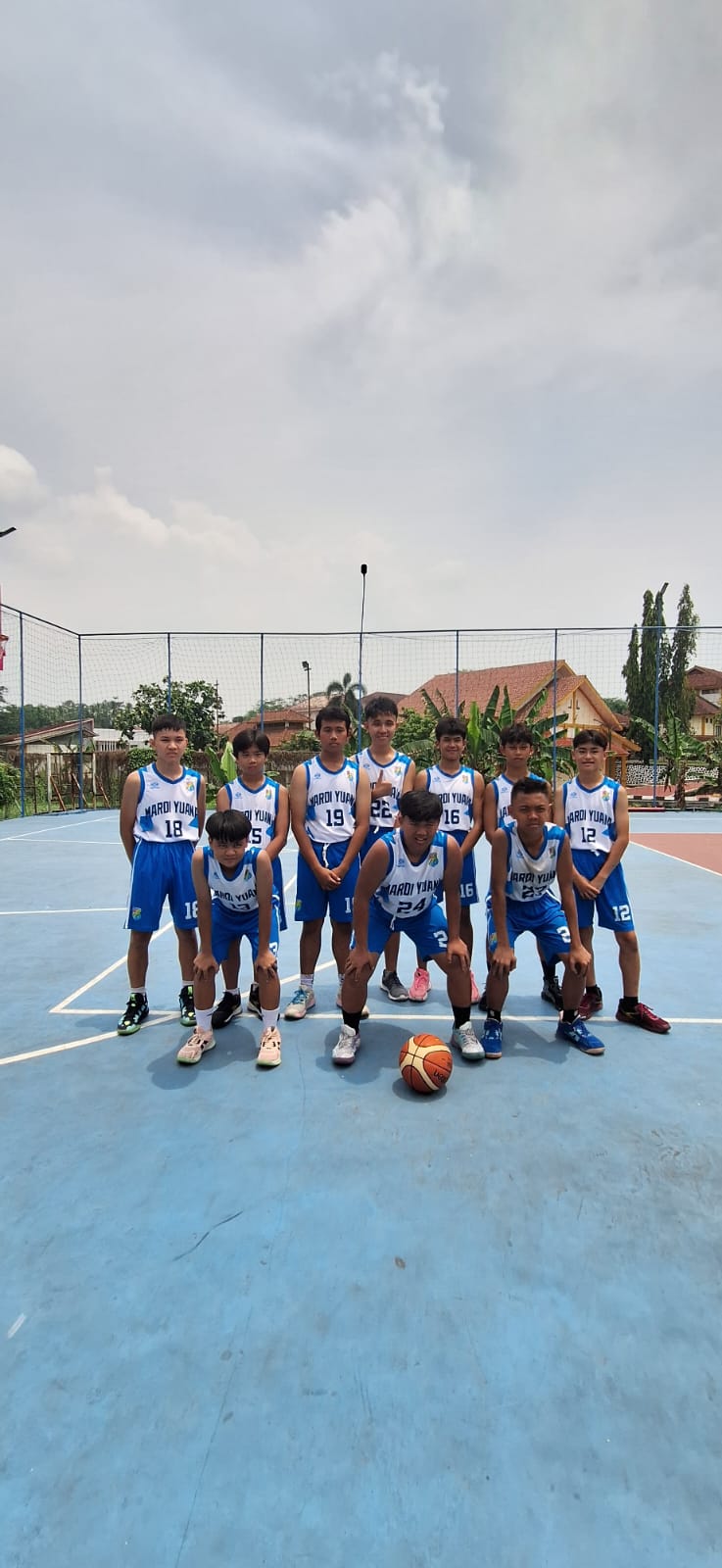 Tim Basket Putra Mardi Yuana Cup III