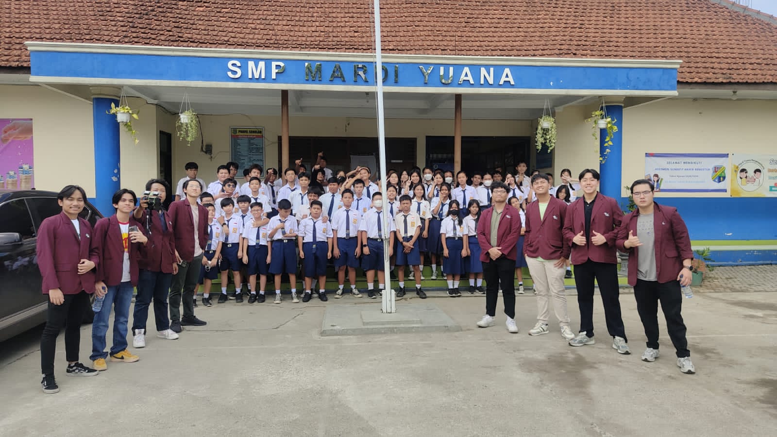 Kegiatan sosialisasi bersama kakak Mahasiswa dari Universitas Binus