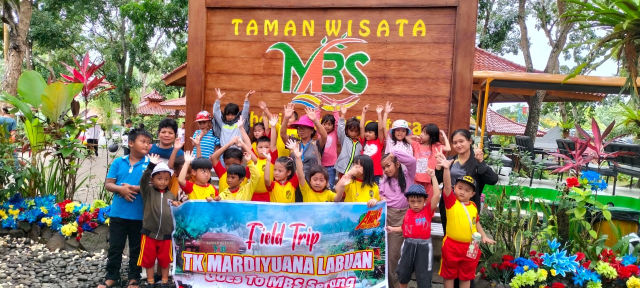 Kegiatan rekreasi akhir tahun ajaran 2022/2023