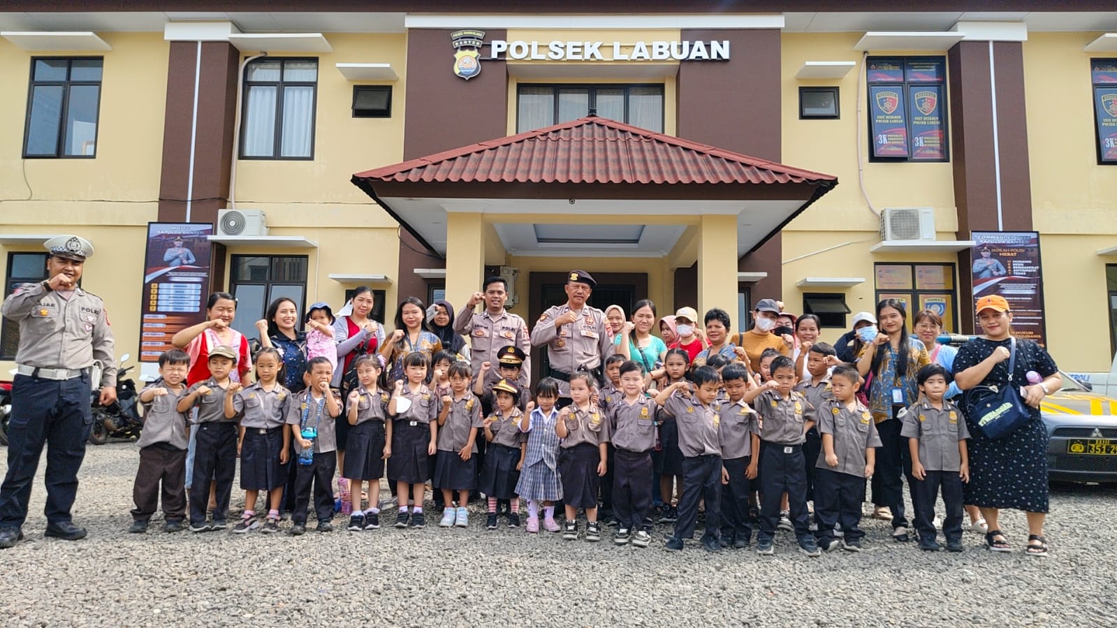 Puncak Tema Profesi